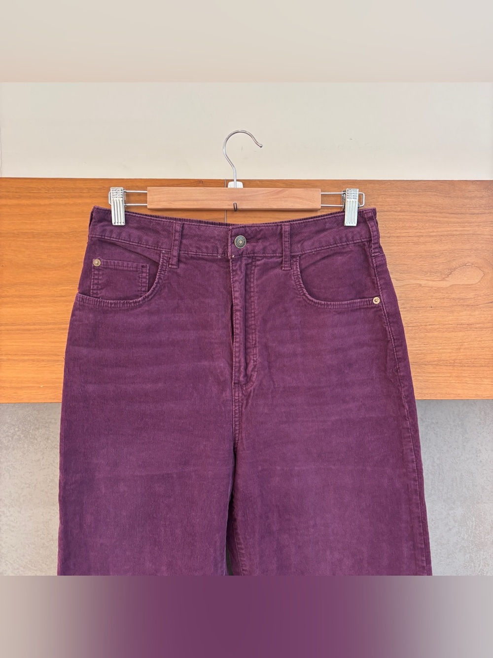 Pilcro Corduroy wide leg pants, Size 30 - Picture 2 of 9